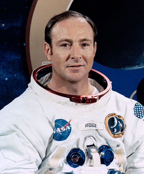 File:Edgar Mitchell cropped.jpg