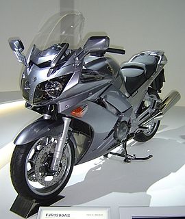 Yamaha FJR1300 Type of motorcycle