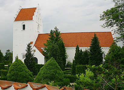 Sådan kommer du til Fløng Kirke med offentlig transport – Om stedet