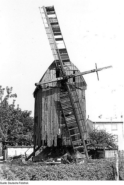 File:Fotothek df rp-b 0430074 Leipzig-Göbschelwitz. Bockmühle.jpg