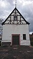 2018-04-05 16:16:54 File:Friedhof mit Friedhofskapelle in Hochhausen (Tauberbischofsheim) - außen 21.jpg