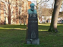Denkmal zu Eh­ren von Fried­rich Gartz