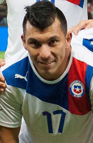 <span class="mw-page-title-main">Gary Medel</span> Chilean footballer (born 1987)