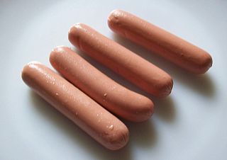 Vegetarian hot dog Hot dog made with plant-based ingredients