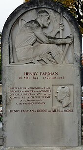 Stèle de la tombe d'Henry Farman au cimetière de Passy.