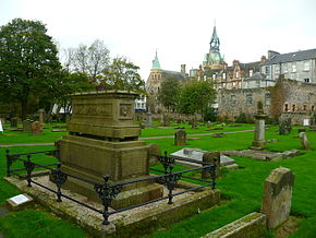 Ralph Erskines grav, Dunfermline.jpg