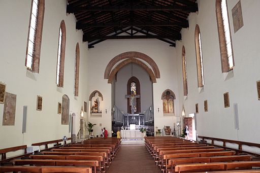 Grosseto, sChiesa di San Francesco, interiore