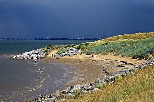 Gunsite cove, Mockbeggar Wharf, Leasowe (geograph 3786730)