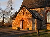 Fil:Håtuna kyrka ext03.jpg