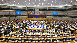 Hémycicle du Parlement européen (Bruxelles).JPG