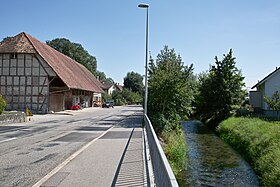 Ortseingang von Halten, Strasse von Kriegstetten