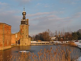 Havré , the castle ruins.