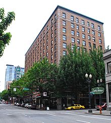 The hotel in 2014, viewed looking south on Broadway Heathman Hotel 2014 - Portland, Oregon.jpg