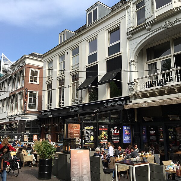 File:House where Gabriel Fahrenheit died in 1736, at Plein square, The Hague; img01.jpg