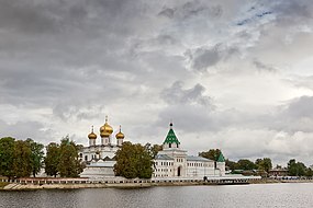 Ipatiev Monastery in Kostroma.jpg