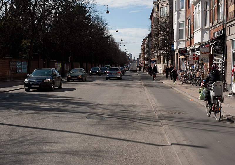 File:Jagtvej in Copenhagen.jpg