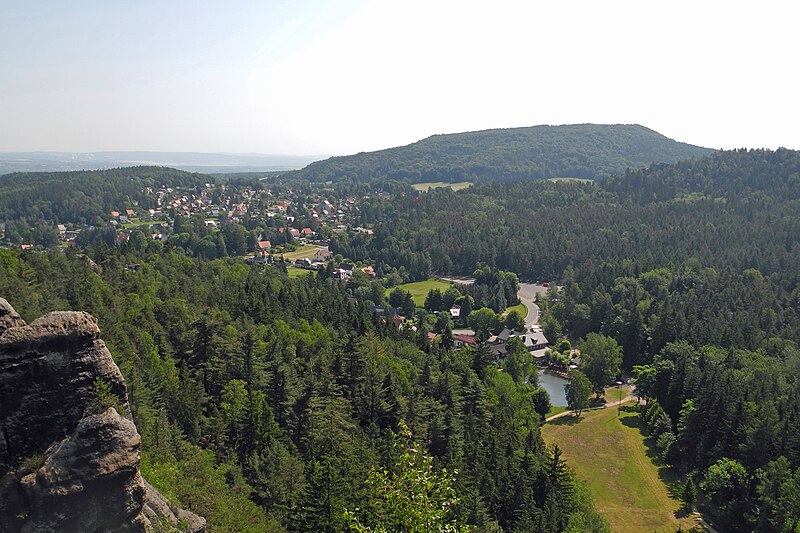 File:Jonsdorf-Nonnenfelsen-Blick-1.jpg