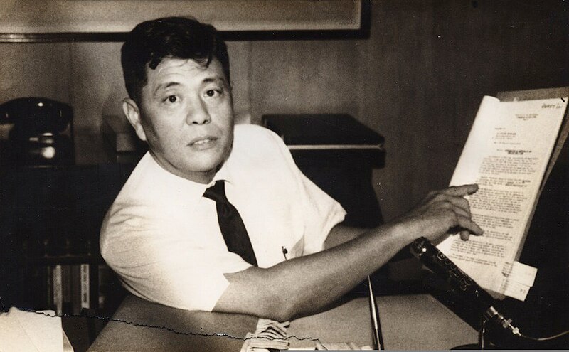 File:Jose W. Diokno studying the legal document.jpg