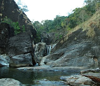 <span class="mw-page-title-main">Vattaparai Falls</span> Waterfall