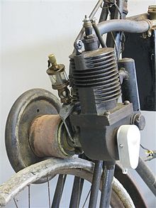 Ixion engine on a Komet motorised bicycle, ca. 1902 Komet-1902-6.jpg