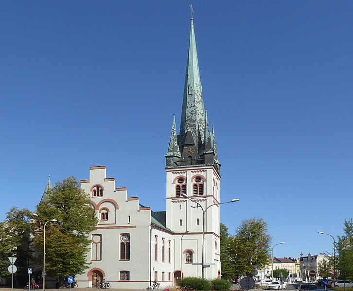 File:Kosciól Rzymskokatolicki pw. Chrystusa Króla Swinoujscie - Christuskirche Swienemünde Polen Foto Wolfgang Pehlemann P1250670.jpg