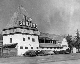 <span class="mw-page-title-main">Tropical Ice Gardens</span> Outdoor, artificial ice rink