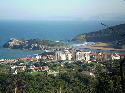 village Lekeitio - panoramio - dinamicline