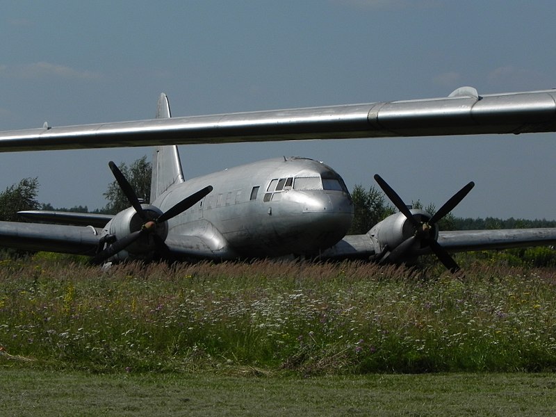 File:Li-2 VVS Museum.jpg