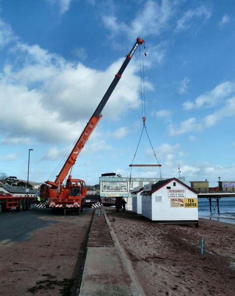 File:Lifting Kiosks - geograph.org.uk - 1125310.jpg