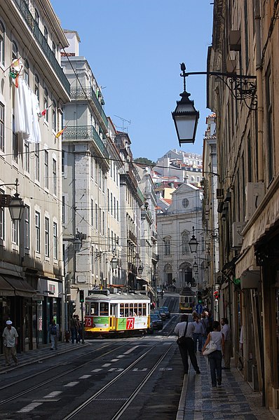 File:Lisbon tram 547, 2008.JPG