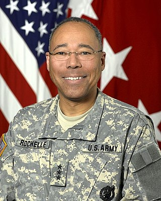 <span class="mw-page-title-main">Michael Rochelle</span> United States Army general