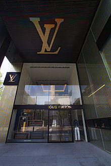 Louis Vuitton (diseñador) - Wikipedia, la enciclopedia libre