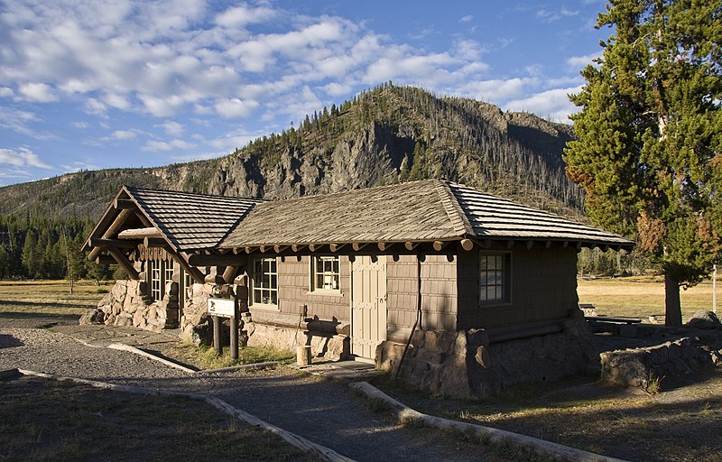 File:Madison Museum Yellowstone NP2.jpg