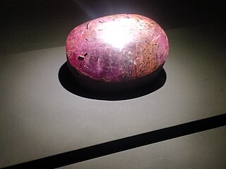 10820 Massive Ruby with Asterism