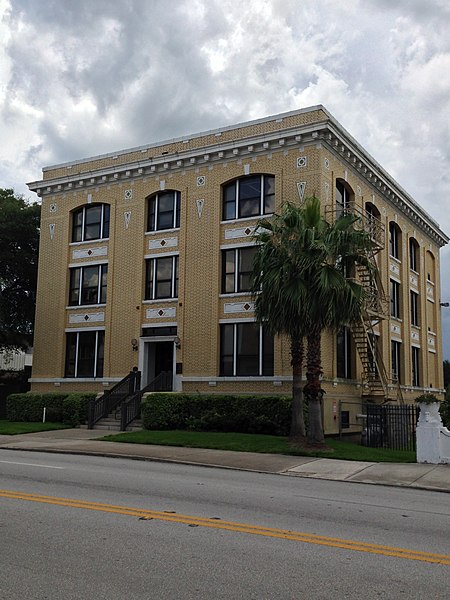 File:Main Street Building, FSCJ.JPG