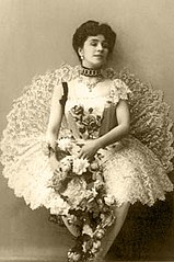 Mathilde Kschessinskaya -circa 1900.jpg