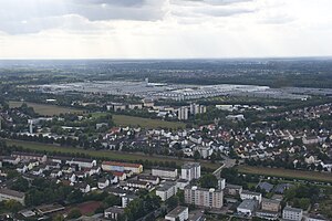 Mercedes-Benz Group: Geschichte, Aktiengesellschaft, Geschäftstätigkeit