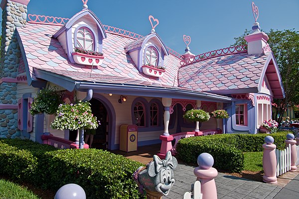 Minnie's Country House