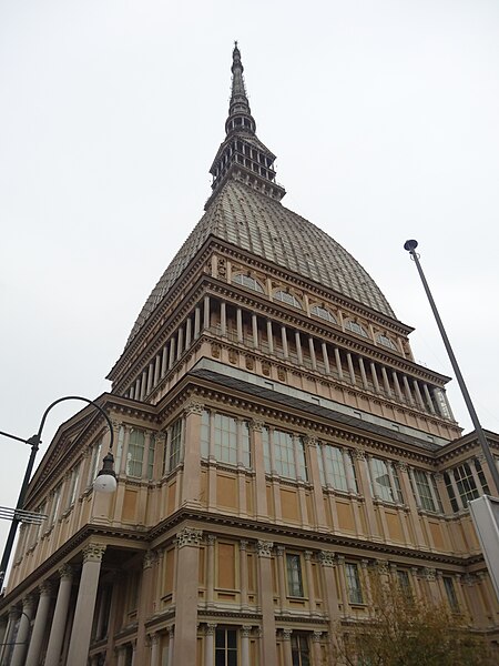 File:Mole Antonelliana Torino.JPG