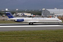 An MD-83SF of the launch customer of the freighter conversion program, Everts Air Cargo N965CE (45231951854).jpg