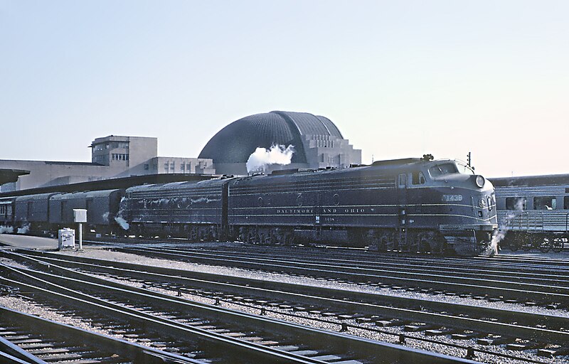 File:National Limited departing Cincinnati Union Terminal, April 11, 1963 (27689659636).jpg