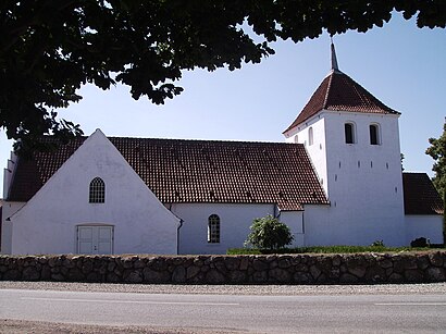 Sådan kommer du til Østrup Kirke med offentlig transport – Om stedet