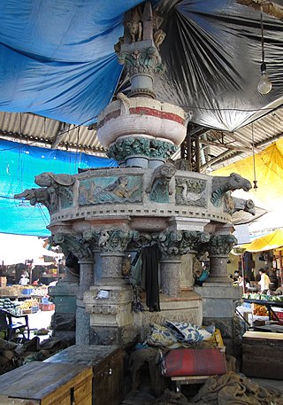 <span class="mw-page-title-main">Crawford Market Fountain</span> Historic fountain in Mumbai, India