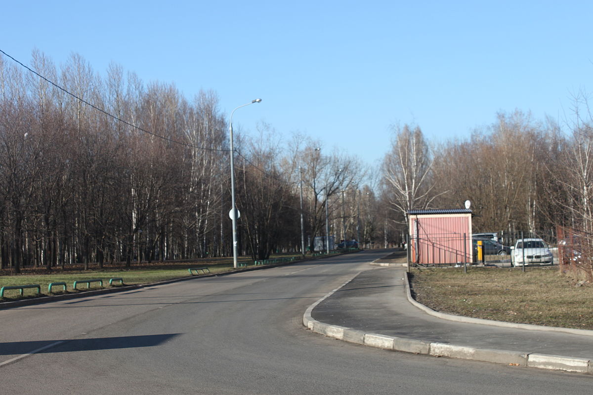 Фото олонецкий проезд. Извилистый проезд Москва. Олонецкая улица (Москва). Сухонская улица Москва. Парк на Сухонской улице.