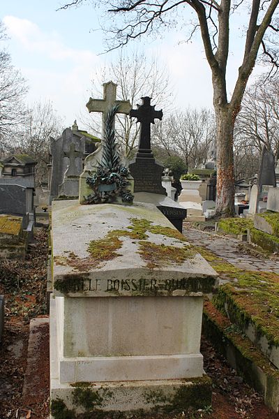 File:Père-Lachaise - Marie Louis Gaston Boissier 01.jpg