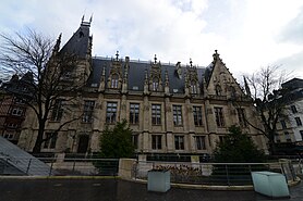 Palais de justice de Rouen (30812947341).jpg
