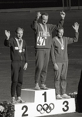 Pol Nihill, Abdon Pamich, Ingvar Pettersson 1964.jpg