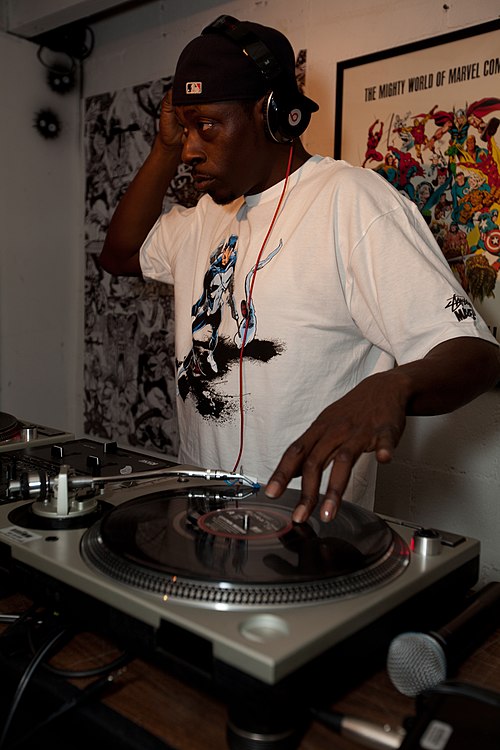 Pete Rock performing at Marvel/Stüssy launch party in Los Angeles, 2011