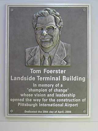 <span class="mw-page-title-main">Tom Foerster</span> American politician (1927–2000)