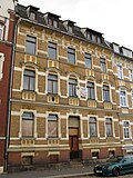 Residential building in closed development